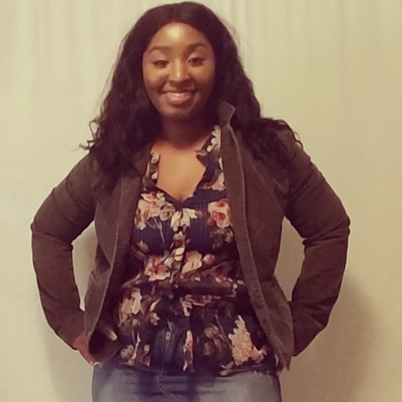 Meet your Posher, Shanda - Picture 1 of 1